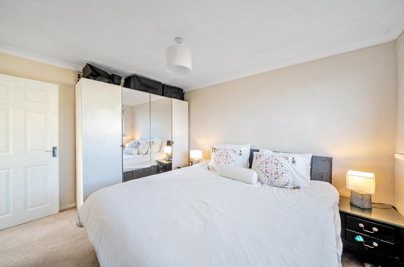 Croftfield Crescent, Newton, Swansea, SA3 4UL